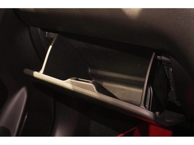 スイフトスポーツ ベースグレード 6MT ターボ TEIN車高調 全方位カメラ メモリーナビ ドラレコ フルセグTV CD再生 DVD再生 Bluetooth ETC シートヒーター ステリモ ACC 安全機能 フロアマット(35枚目)