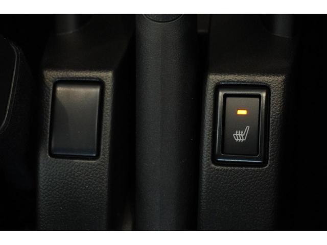 スイフトスポーツ ZC33S ファイナルエディション 6MT ターボ 電格ミラー オートライト ステリモ ACC シートヒーター アルミホイール LEDヘッドライト 安全機能(30枚目)