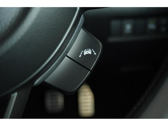 スイフトスポーツ ZC33S ファイナルエディション 6MT ターボ 全方位カメラ シートヒーター 専用17インチアルミホイール 専用ブレーキキャリパー 電格ミラー オートライト ステリモ ACC LEDヘッドライト 安全機能(16枚目)