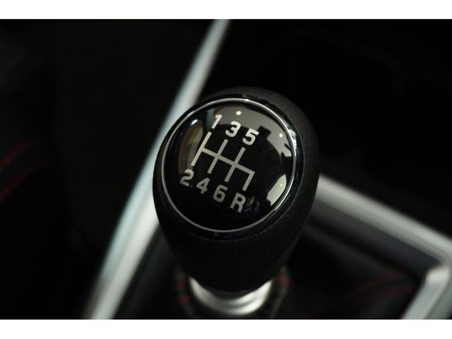 スイフトスポーツ ZC33S ファイナルエディション 6MT ターボ 全方位カメラ シートヒーター 専用17インチアルミホイール 専用ブレーキキャリパー 電格ミラー オートライト ステリモ ACC LEDヘッドライト 安全機能(32枚目)