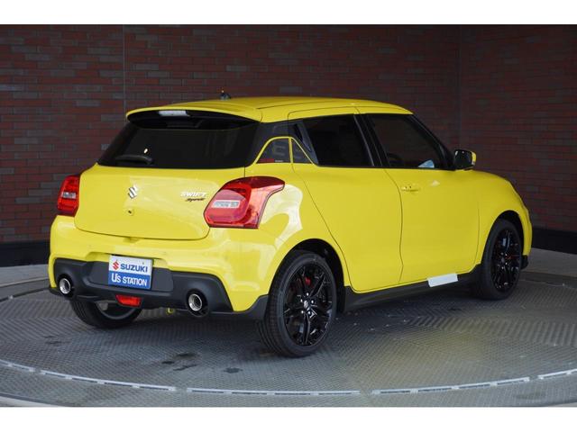 スイフトスポーツ ZC33S ファイナルエディション 6MT ターボ 全方位カメラ シートヒーター 専用17インチアルミホイール 専用ブレーキキャリパー 電格ミラー オートライト ステリモ ACC LEDヘッドライト 安全機能(11枚目)