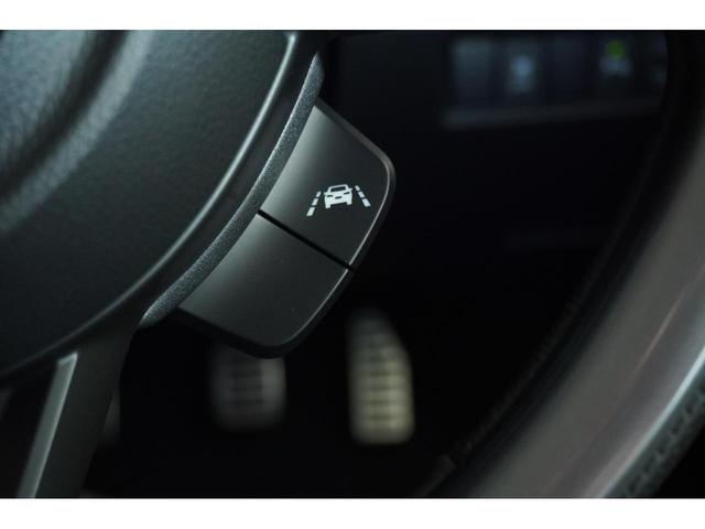 スイフトスポーツ ZC33S ファイナルエディション 6MT ターボ 全方位カメラ シートヒーター 専用17インチアルミホイール 専用ブレーキキャリパー 電格ミラー オートライト ステリモ ACC LEDヘッドライト 安全機能(16枚目)