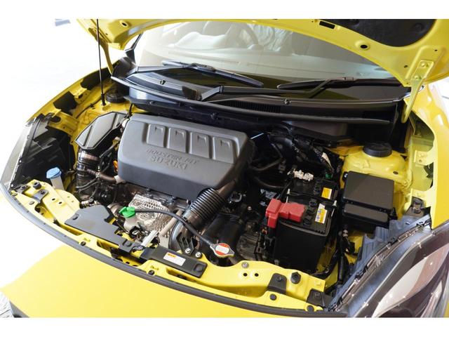 スイフトスポーツ ZC33S ファイナルエディション 6MT ターボ 全方位カメラ シートヒーター 専用17インチアルミホイール 専用ブレーキキャリパー 電格ミラー オートライト ステリモ ACC LEDヘッドライト 安全機能(44枚目)