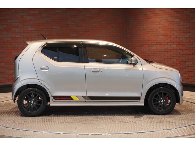 アルトワークス ベースグレード 5MT ターボ レカロシート KENWOOD製スピーカー 電格ミラー オートライト ステリモ DVD再生 Bluetooth ETC フロアマット ドアバイザー ディスチャージヘッドライト(5枚目)