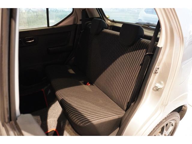 アルトワークス ベースグレード 5MT ターボ レカロシート KENWOOD製スピーカー 電格ミラー オートライト ステリモ DVD再生 Bluetooth ETC フロアマット ドアバイザー ディスチャージヘッドライト(16枚目)