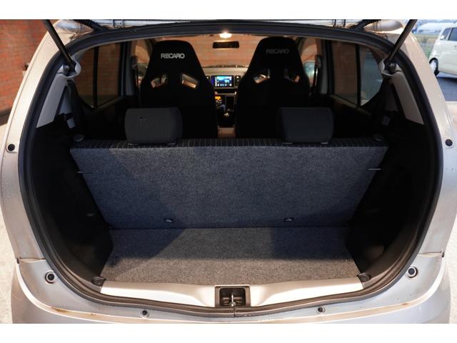 アルトワークス ベースグレード 5MT ターボ レカロシート KENWOOD製スピーカー 電格ミラー オートライト ステリモ DVD再生 Bluetooth ETC フロアマット ドアバイザー ディスチャージヘッドライト(18枚目)