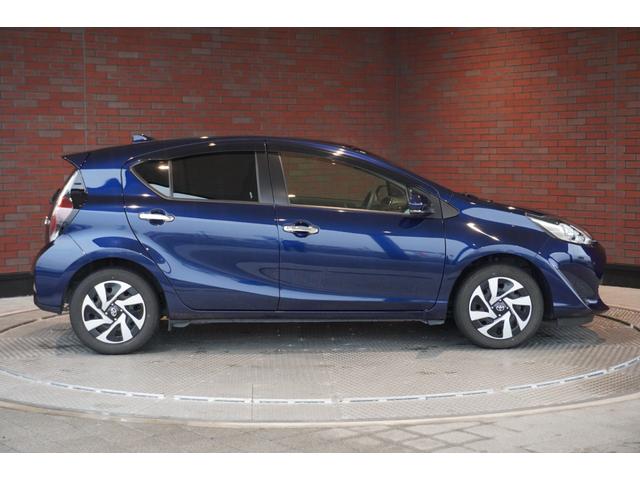 アクア Sスタイルブラック メモリーナビ ワンセグTV 全方位カメラ CD再生 Bluetooth ETC 電格ミラー オートライト ステリモ フロアマット ドアバイザー LEDヘッドライト(5枚目)