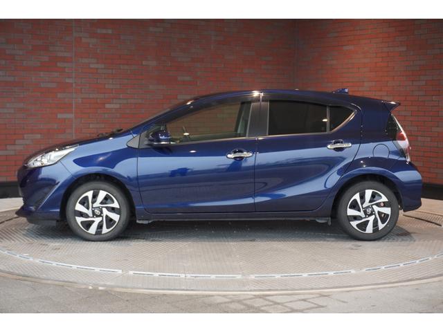 アクア Sスタイルブラック メモリーナビ ワンセグTV 全方位カメラ CD再生 Bluetooth ETC 電格ミラー オートライト ステリモ フロアマット ドアバイザー LEDヘッドライト(6枚目)