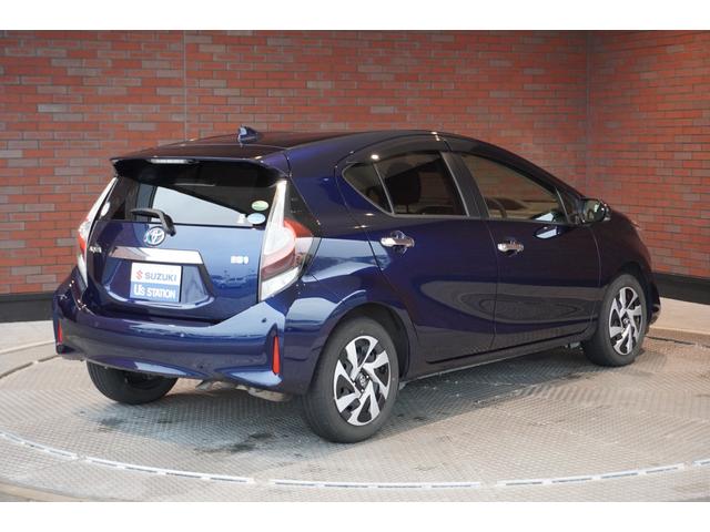 アクア Sスタイルブラック メモリーナビ ワンセグTV 全方位カメラ CD再生 Bluetooth ETC 電格ミラー オートライト ステリモ フロアマット ドアバイザー LEDヘッドライト(9枚目)