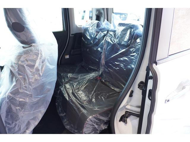 スペーシアカスタム ハイブリッドＸＳターボ　両側パワスラ　電格ミラー　オートライト　ステリモ　ＡＣＣ　シートヒーター　ＬＥＤヘッドライト　アルミホイール　安全機能（18枚目）