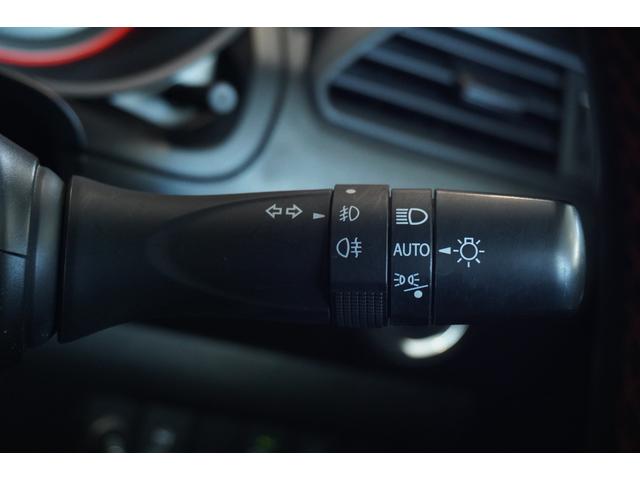 スイフトスポーツ ベースグレード 6MT ターボ ディスプレイオーディオ バックカメラ Bluetooth ETC 電格ミラー オートライト ステリモ フロアマット シートヒーター LEDヘッドライト 安全機能(25枚目)