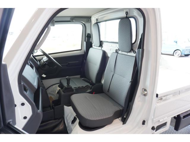 キャリイトラック ＫＣエアコン・パワステ　５ＭＴ　ラジオ　オートライト　ハロゲンヘッドライト　安全機能（12枚目）