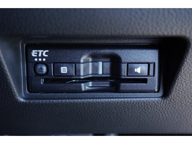 スイフトスポーツ ベースグレード 6AT ターボ 全方位カメラ 純正8インチナビ 前後ドラレコ ビルトインETC メモリーナビ フルセグTV CD再生 DVD再生 Bluetooth フロアマット ステリモ ACC 安全機能(12枚目)