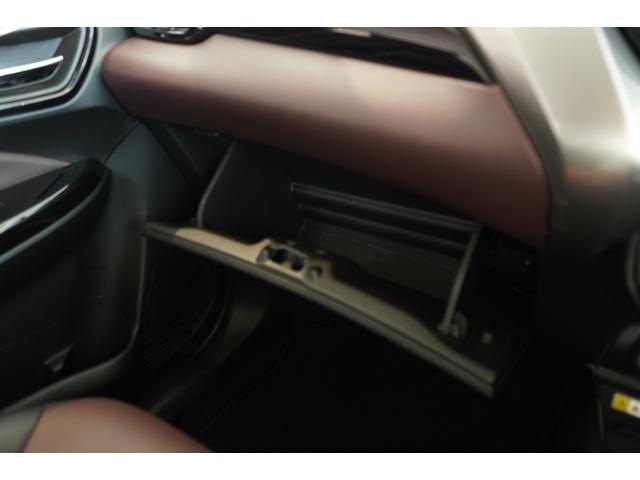 フロンクス ベースグレード 4WD メモリーナビ 全方位カメラ ドラレコ Bluetooth ETC フロアマット ハーフレザーシート ワイヤレス充電(36枚目)