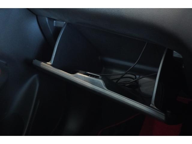 スイフトスポーツ ベースグレード ロッソモデロマフラー HKSエアクリーナー ターボ バックカメラ メモリーナビ バックカメラ ドラレコ フルセグTV Bluetooth ETC フロアマット(32枚目)