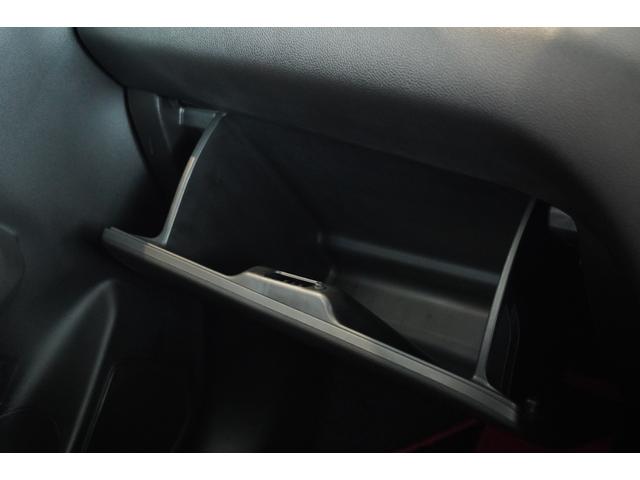 スイフトスポーツ ベースグレード ロッソモデロマフラー SWKダウンサス 社外ホーン 純正エアロ(F・S・R) メモリーナビ バックカメラ フルセグTV Bluetooth ETC フロアマット(30枚目)