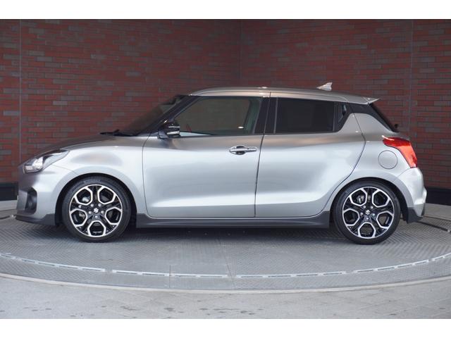 スイフトスポーツ ベースグレード 外クラッチペダル スピードリミッターカット ワンオーナー メモリーナビ 全方位カメラ SWKカーボンハンドル ETC フロアマット HKSマフラー・スーパーパワーフロウ ・シーケンシャルブローバルブ レカロシート TEIN車高調(6枚目)