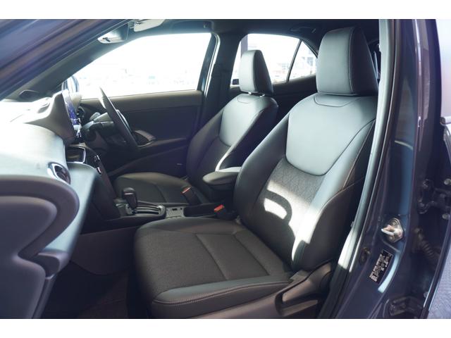 ヤリスクロス ハイブリッドＺ　レンタＵＰ　メモリーナビ　全方位カメラ　ドラレコ　ＥＴＣ　フロアマット（20枚目）