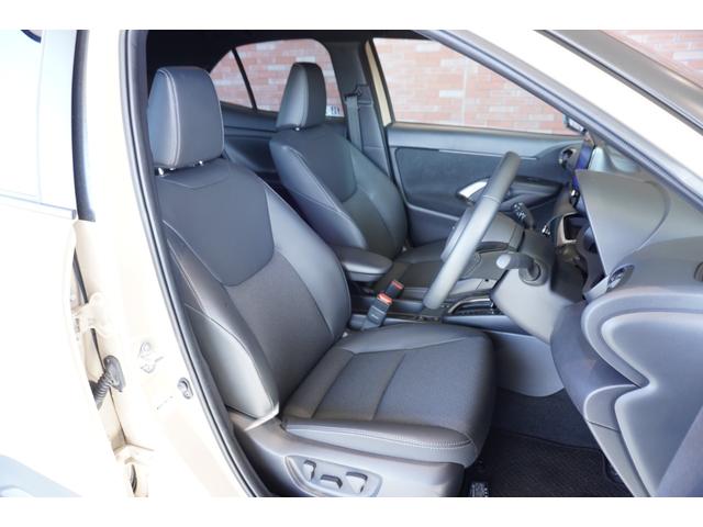 ヤリスクロス ハイブリッドＺ　レンタＵＰ　ディスプレイオーディオ　フルセグＴＶ　全方位カメラ　ドラレコ　ＥＴＣ２．０　フロアマット（18枚目）