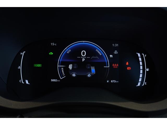 ヤリスクロス ハイブリッドＺ　レンタＵＰ　ディスプレイオーディオ　フルセグＴＶ　全方位カメラ　ドラレコ　ＥＴＣ２．０　フロアマット（25枚目）