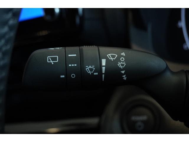 ヤリスクロス ハイブリッドＺ　レンタＵＰ　ディスプレイオーディオ　フルセグＴＶ　全方位カメラ　ドラレコ　ＥＴＣ２．０　フロアマット（28枚目）