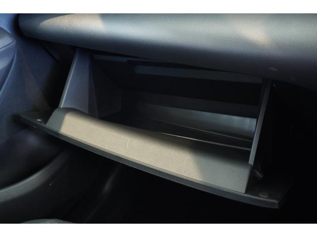 ヤリスクロス ハイブリッドＺ　レンタＵＰ　ディスプレイオーディオ　フルセグＴＶ　全方位カメラ　ドラレコ　ＥＴＣ２．０　フロアマット（34枚目）