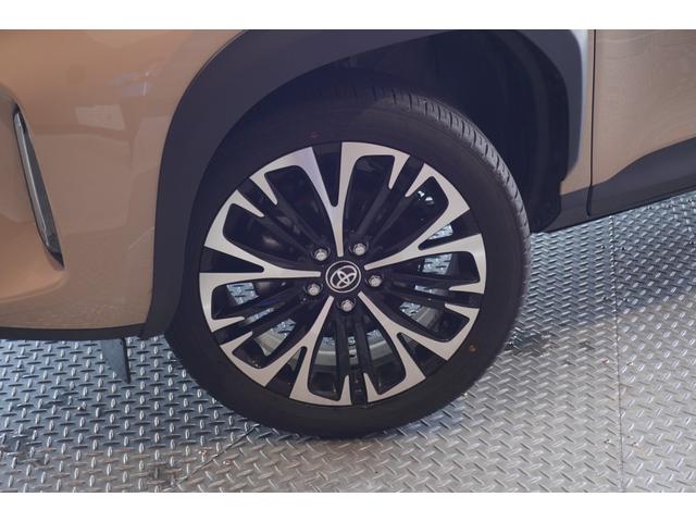 ヤリスクロス ハイブリッドＺ　レンタＵＰ　ディスプレイオーディオ　フルセグＴＶ　全方位カメラ　ドラレコ　ＥＴＣ２．０　フロアマット（46枚目）