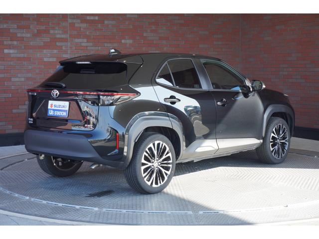 ヤリスクロス ハイブリッドＺ　レンタＵＰ　メモリーナビ　全方位　ドラレコ　レンタＵＰ　メモリーナビ　全方位カメラ　ドラレコ（カロッツェリア）　ＥＴＣ　ＨＤＭＩ　ハンドルヒーター（9枚目）