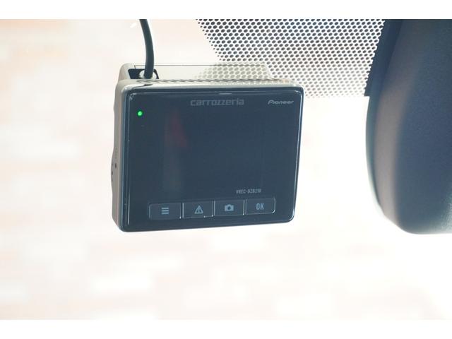 ヤリスクロス ハイブリッドＺ　レンタＵＰ　メモリーナビ　全方位　ドラレコ　レンタＵＰ　メモリーナビ　全方位カメラ　ドラレコ（カロッツェリア）　ＥＴＣ　ＨＤＭＩ　ハンドルヒーター（13枚目）