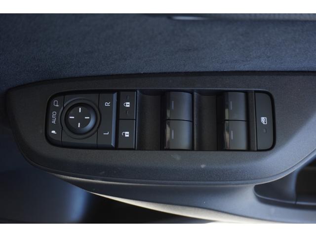 ヤリスクロス ハイブリッドＺ　レンタＵＰ　メモリーナビ　全方位　ドラレコ　レンタＵＰ　メモリーナビ　全方位カメラ　ドラレコ（カロッツェリア）　ＥＴＣ　ＨＤＭＩ　ハンドルヒーター（29枚目）