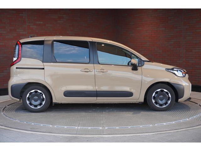 シエンタ ハイブリッドＺ　メモリーナビ　フルセグＴＶ　全方位カメラ　ドラレコ　ＥＴＣ　ＬＥＤヘッドライト　両側パワースライド（9枚目）