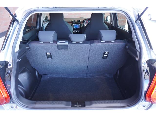 中古車でも★安心の純正オプション★を装着できるのが正規ディーラーでもある当店の強みです！