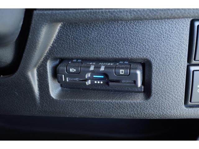 スペーシアカスタムＺ ベースグレード　ＤＣＢＳ＆ユーティリティＰＫＧ　１ＤＮオーディオ　Ｂｌｕｅｔｏｏｔｈ　ドラレコ　ＥＴＣ　フロアマット　ドアバイザー（11枚目）