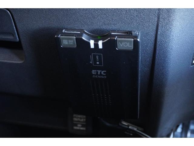 フリードスパイク G エアロ メモリーナビ バックカメラ フルセグTV CD再生 DVD再生 Bluetooth ETC フロアマット ドアバイザー(13枚目)