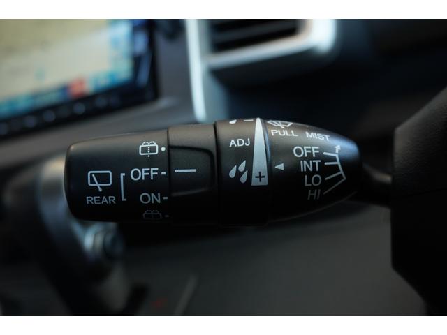 フリードスパイク G エアロ メモリーナビ バックカメラ フルセグTV CD再生 DVD再生 Bluetooth ETC フロアマット ドアバイザー(24枚目)