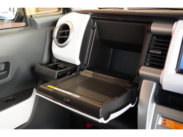 ハスラー Ｘ　メモリーナビ　バックカメラ　ドラレコ　フロアマット　ドアバイザー（31枚目）