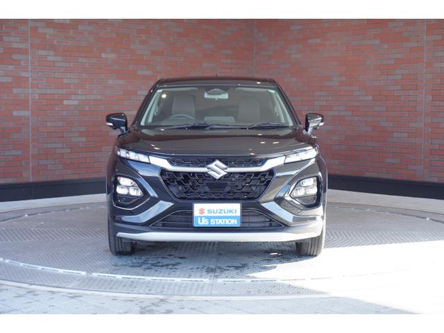 フロンクス ベースグレード ワンオーナー 純正9インチナビ ハーフレーザー 前後クリアランスソナー ヘッドアップディスプレイ 全方位カメラ Bluetooth フロアマット(7枚目)