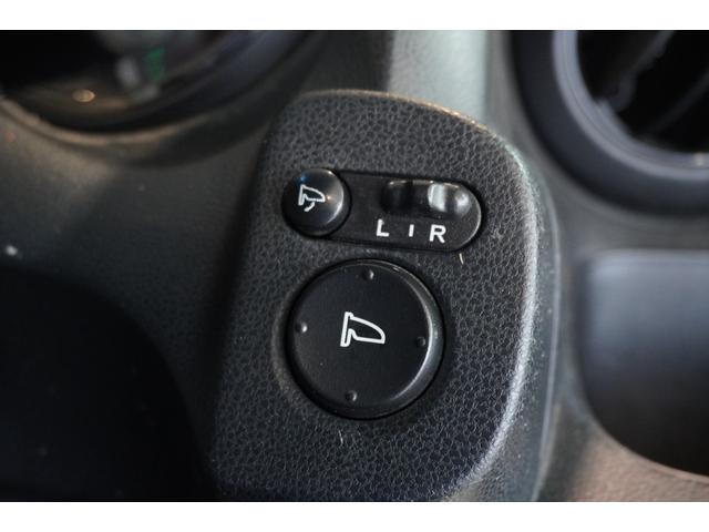 フィット １３Ｇ・スマートセレクション　ファインスタイル　メモリーナビ　バックカメラ　ＥＴＣ　フロアマット　ドアバイザー（25枚目）