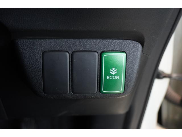 フィット １３Ｇ・スマートセレクション　ファインスタイル　メモリーナビ　バックカメラ　ＥＴＣ　フロアマット　ドアバイザー（27枚目）