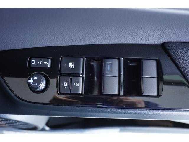 プリウス Sツーリングセレクション ブラックレザー メモリーナビ バックカメラ ETC フロアマット ドアバイザー ACC Bluetooth セーフティセンス(27枚目)