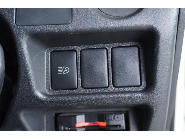 ハイエースバン ロングDX メモリーナビ バックカメラ ETC フロアマット 安全機能(27枚目)