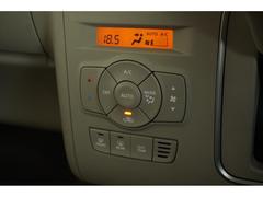 ������ͭ���θܵ���­�١���ؤ���Ź�Ǥϡ�����Źĺ�����٤ƤΤ����ͤˤ���­���������뤴�б�����«���Ƥ���ޤ� 6