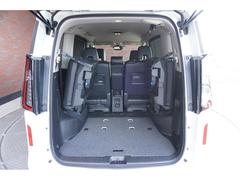 ������ͭ���θܵ���­�١���ؤ���Ź�Ǥϡ�����Źĺ�����٤ƤΤ����ͤˤ���­���������뤴�б�����«���Ƥ���ޤ� 6