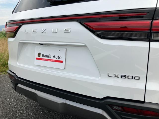 ＬＸ ＬＸ６００　ワンオーナー　ホワイトレザー　サンルーフ　デジタルインナーミラー　ＥＴＣ　ドライブレコーダー　衝突軽減　全周囲カメラ　レーダークルーズ　ハンドルヒーター　シートヒーター・エアコン　Ｂｌｕｅｔｏｏｔｈ（8枚目）