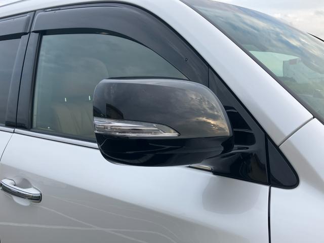 ＬＸ ＬＸ５７０ブラックシークエンス　修復歴無　禁煙車　３列シート８人乗　マークレビンソン　リアエンターテイメント　モデリスタエアロ　ＴＲＤ２１インチ鋳造アルミホイール　セミアニリン本革電動シート　ＶＩＰＥＲセキュリティ　社外レーダー（11枚目）