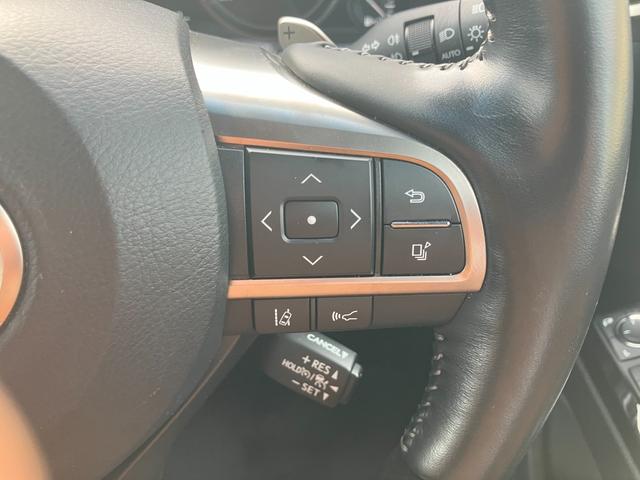 ＬＸ ＬＸ５７０ブラックシークエンス　修復歴無　禁煙車　３列シート８人乗　マークレビンソン　リアエンターテイメント　モデリスタエアロ　ＴＲＤ２１インチ鋳造アルミホイール　セミアニリン本革電動シート　ＶＩＰＥＲセキュリティ　社外レーダー（20枚目）