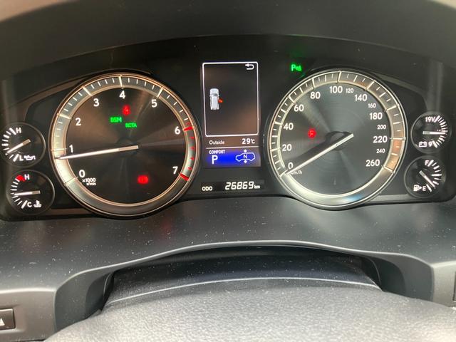 ＬＸ ＬＸ５７０ブラックシークエンス　修復歴無　禁煙車　３列シート８人乗　マークレビンソン　リアエンターテイメント　モデリスタエアロ　ＴＲＤ２１インチ鋳造アルミホイール　セミアニリン本革電動シート　ＶＩＰＥＲセキュリティ　社外レーダー（21枚目）