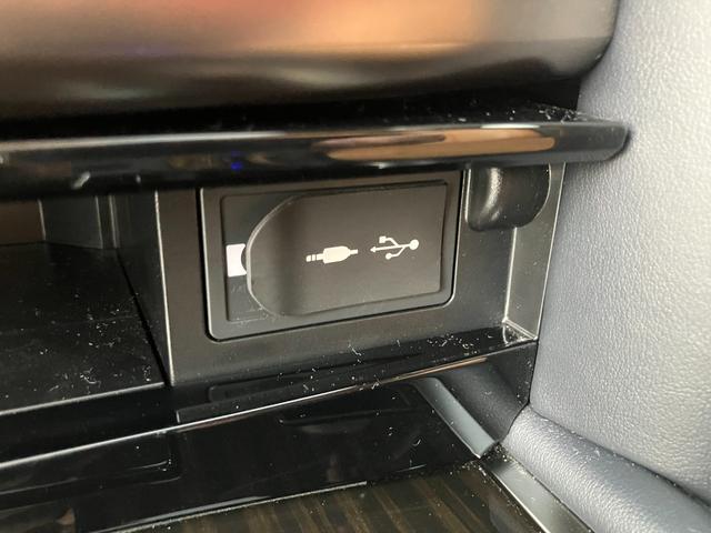 ＬＸ ＬＸ５７０ブラックシークエンス　修復歴無　禁煙車　３列シート８人乗　マークレビンソン　リアエンターテイメント　モデリスタエアロ　ＴＲＤ２１インチ鋳造アルミホイール　セミアニリン本革電動シート　ＶＩＰＥＲセキュリティ　社外レーダー（33枚目）
