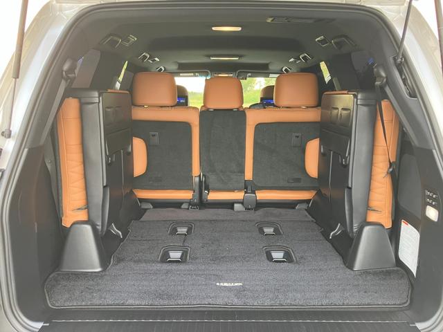ＬＸ ＬＸ５７０ブラックシークエンス　修復歴無　禁煙車　３列シート８人乗　マークレビンソン　リアエンターテイメント　モデリスタエアロ　ＴＲＤ２１インチ鋳造アルミホイール　セミアニリン本革電動シート　ＶＩＰＥＲセキュリティ　社外レーダー（55枚目）