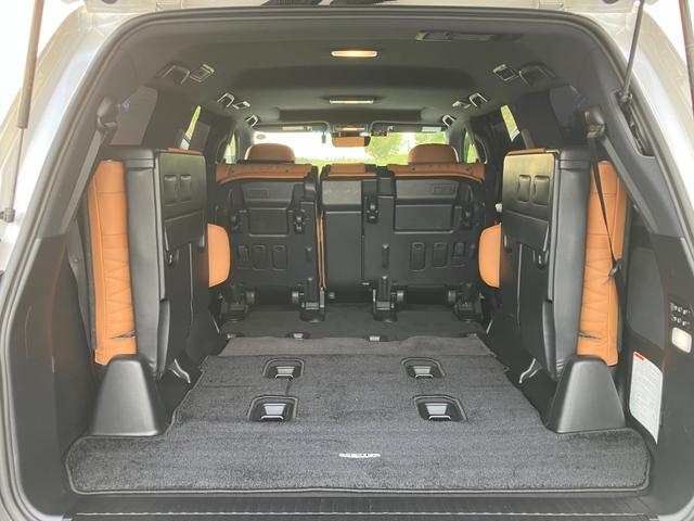 ＬＸ ＬＸ５７０ブラックシークエンス　修復歴無　禁煙車　３列シート８人乗　マークレビンソン　リアエンターテイメント　モデリスタエアロ　ＴＲＤ２１インチ鋳造アルミホイール　セミアニリン本革電動シート　ＶＩＰＥＲセキュリティ　社外レーダー（56枚目）